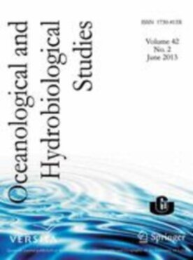 Oceanological and Hydrobiological Studies - Springer (13545) - modelo ABNT